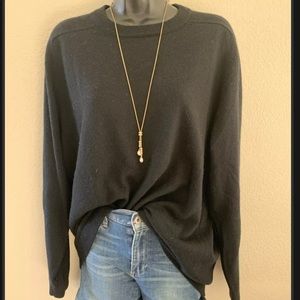 Outlander Studio Black Wool Tunic Sweater Women's M Crew Neck Classic Normcore